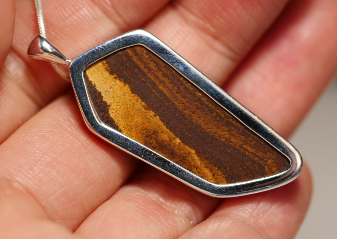BIG Australia Natural Queensland Solid Boulder Opal Silver 925 Pendant Hallmark