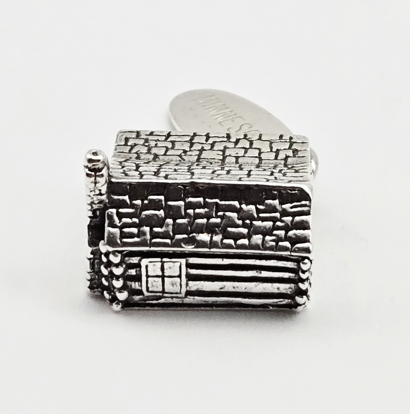 VTG Sterling Silver Log Cabin Charm Pendant “Minnesota” Travel Souvenir 3D 5.7g