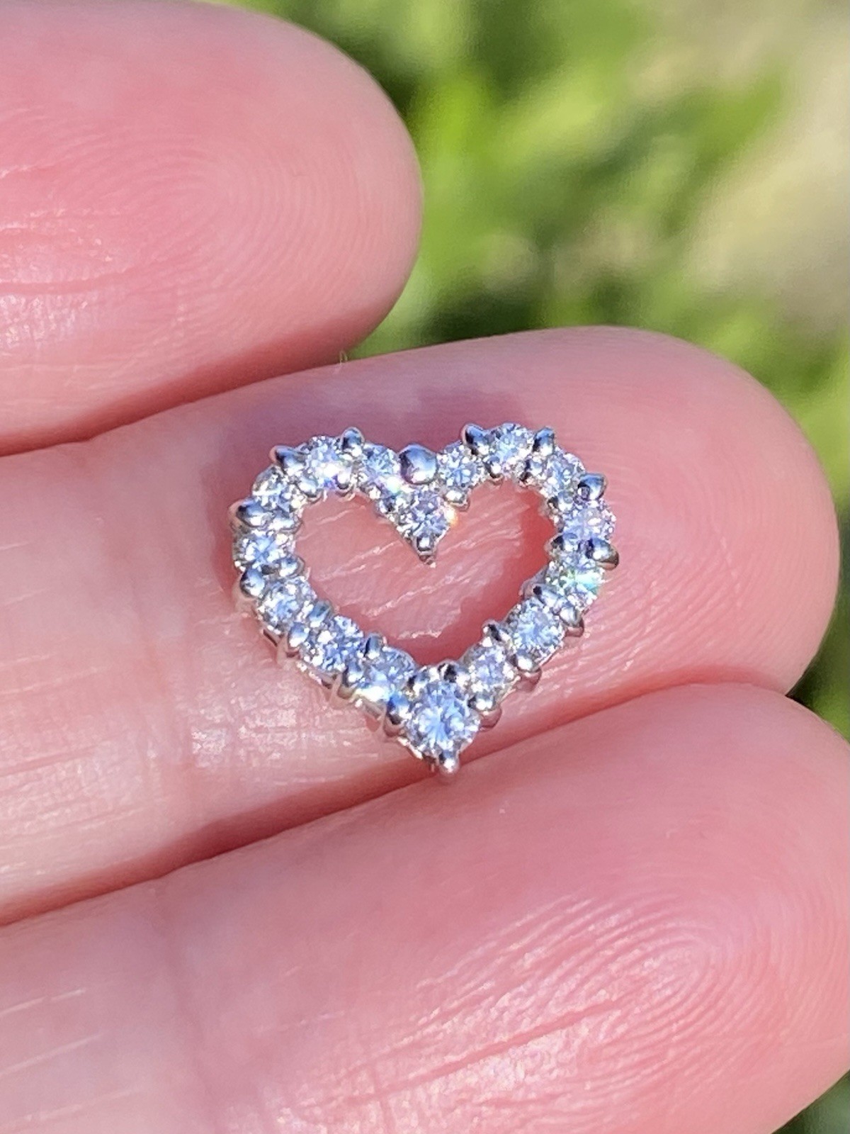 18K White Gold 0.30CTW 100% Natural Quality Diamond Open Heart Pendant