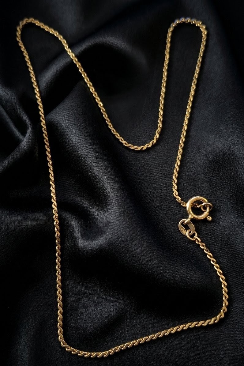 14K Gold Serpentine Chain 14″ (4.48g/Italy/14K) Ref# 0-09J