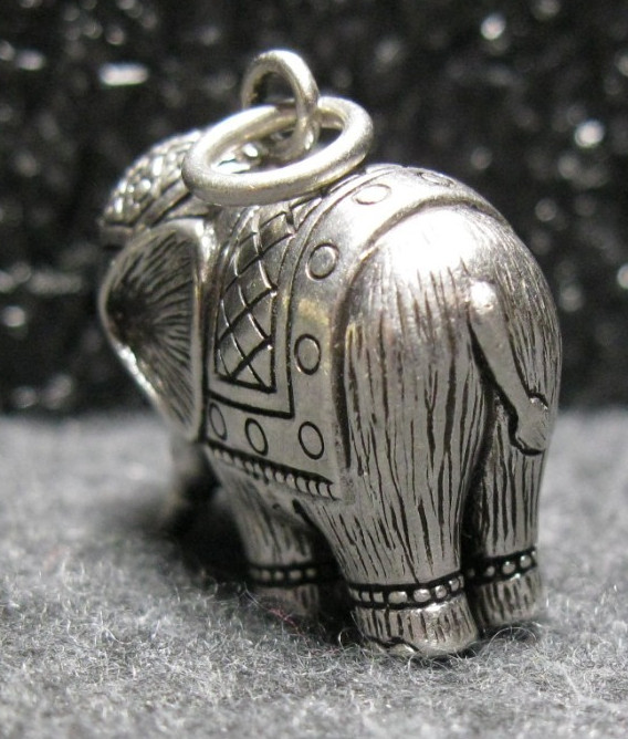925 Elephant 3D Charm Pendant ATI Indonesia Solid Silver – VERY NICE