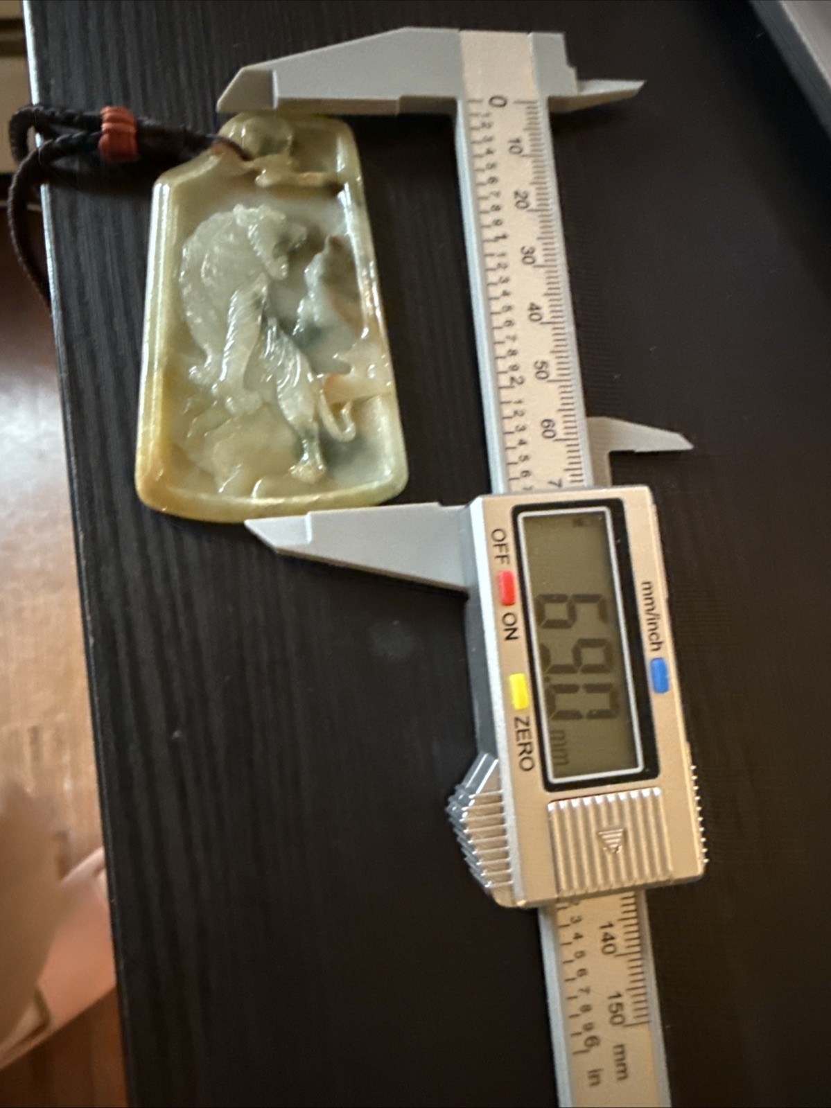 純天然翡翠A貨 untreated Myanmar Grade A Jadeite Jade 老坑冰三彩 上山虎 Tiger