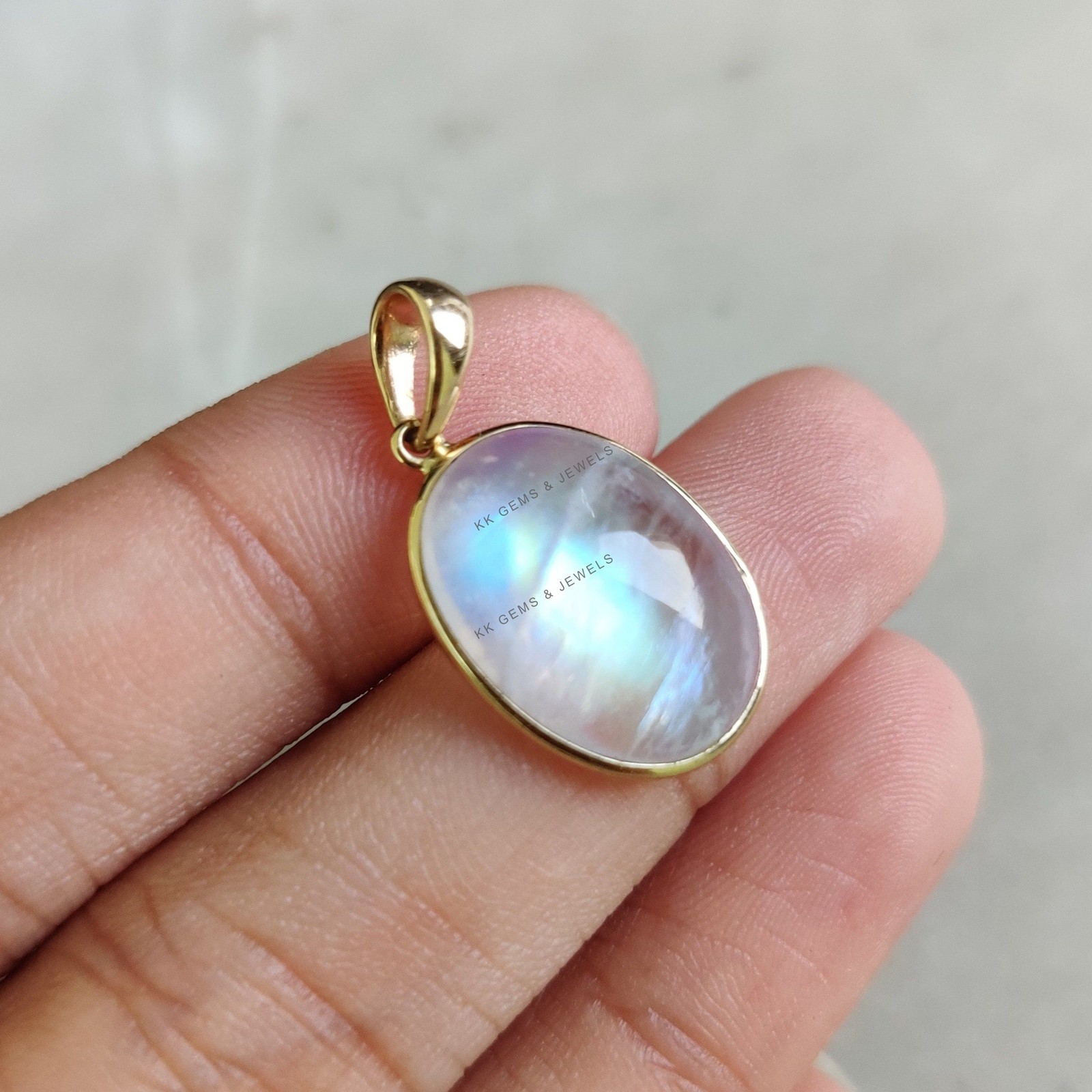 10.70 Ct Natural Moonstone Pendant 14K Yellow Gold June Birthstone Gift Bezel