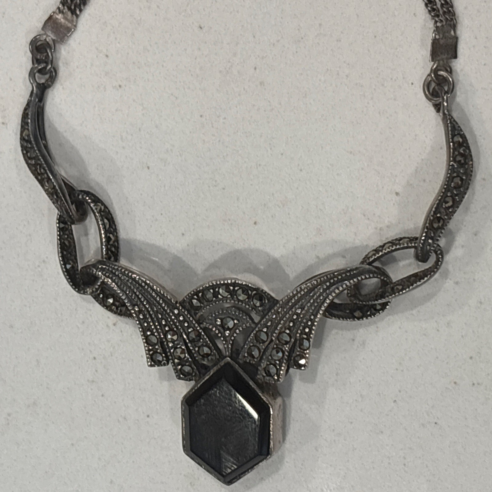 Beautiful Sterling Silver Black Onyx & Marcasite Vintage 19” Necklace