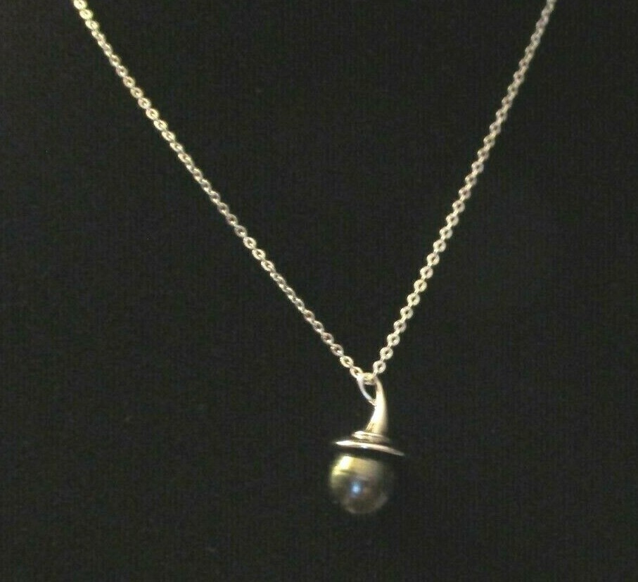 TARA “Hat” Tahitian Color Pearl Pendant on a 16-17″ .925 Sterling Silver Chain