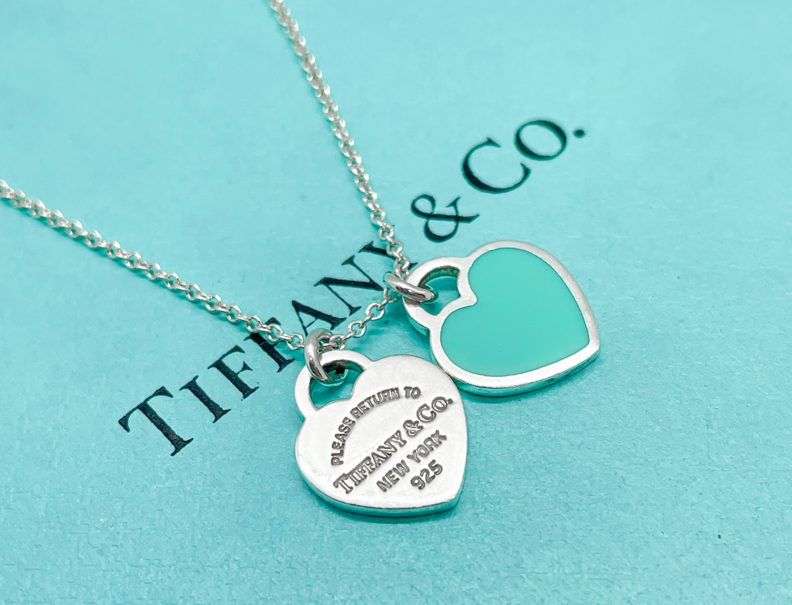 Tiffany & Co. Return to Tiffany Mini Blue Double Heart Pendant Necklace 16″