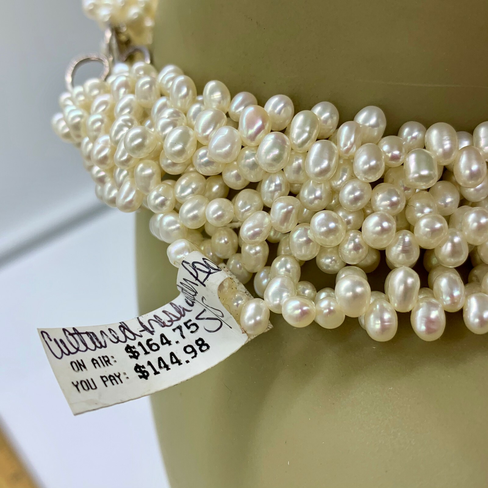 ESTATE STERLING SILVER CULTURED WHITE FRESHWATER PEARL 8 ROW STATEMENT NECKLACE