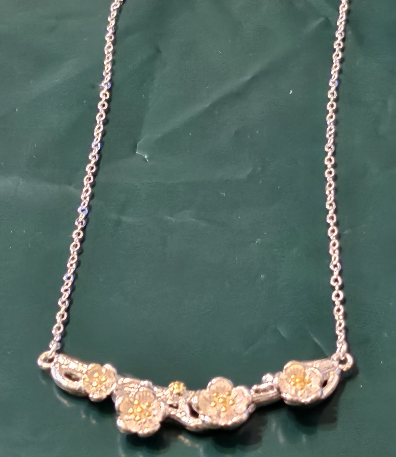 925 Sterling Silver Flowers Necklace
