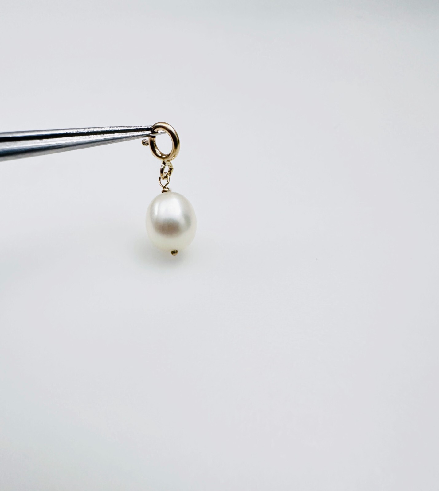 14K Solid Yellow Gold Dangle Baroque Pearl Small Charm Pendant w/Spring Clasp