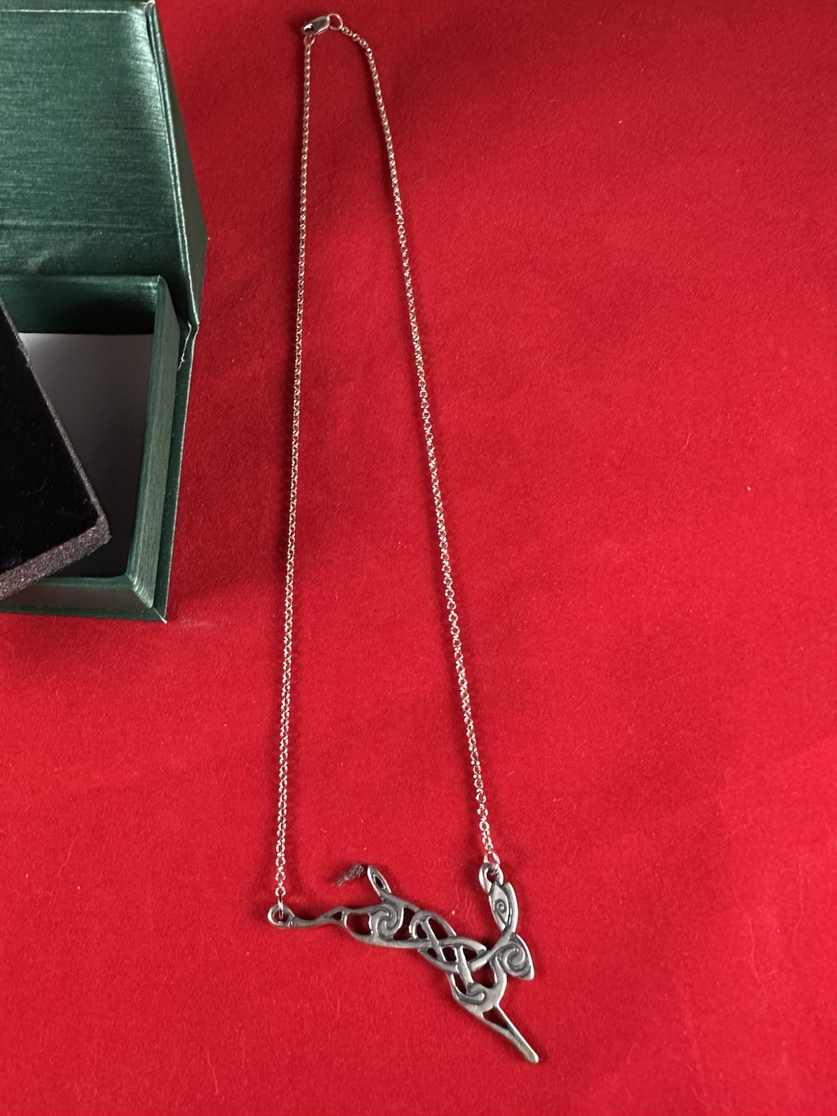 925 Sterling Silver Celtic Rabbit Hare Pendant Necklace – 16″ Chain Walker Metal