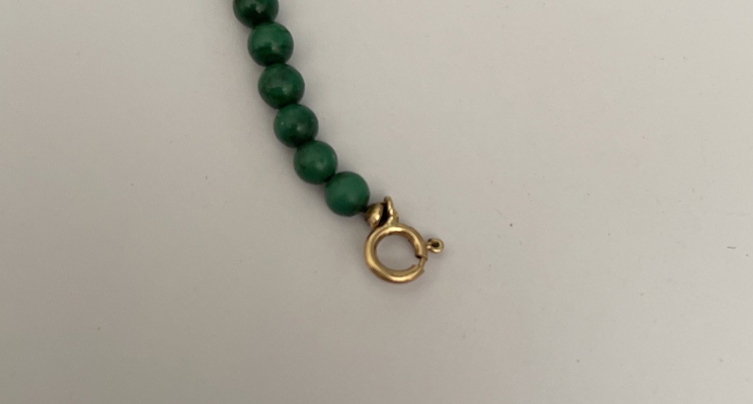 14k Yellow Gold & Malacite Gemstone Necklace Slightly Graduated 24” Dainty