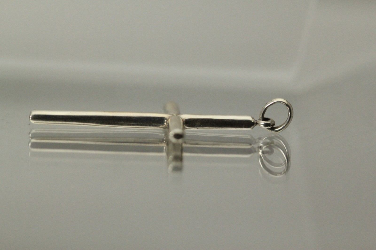 Very Nice 925 Sterling Silver Large Simple Cross Pendant 2.1 Grams (PEN2840)