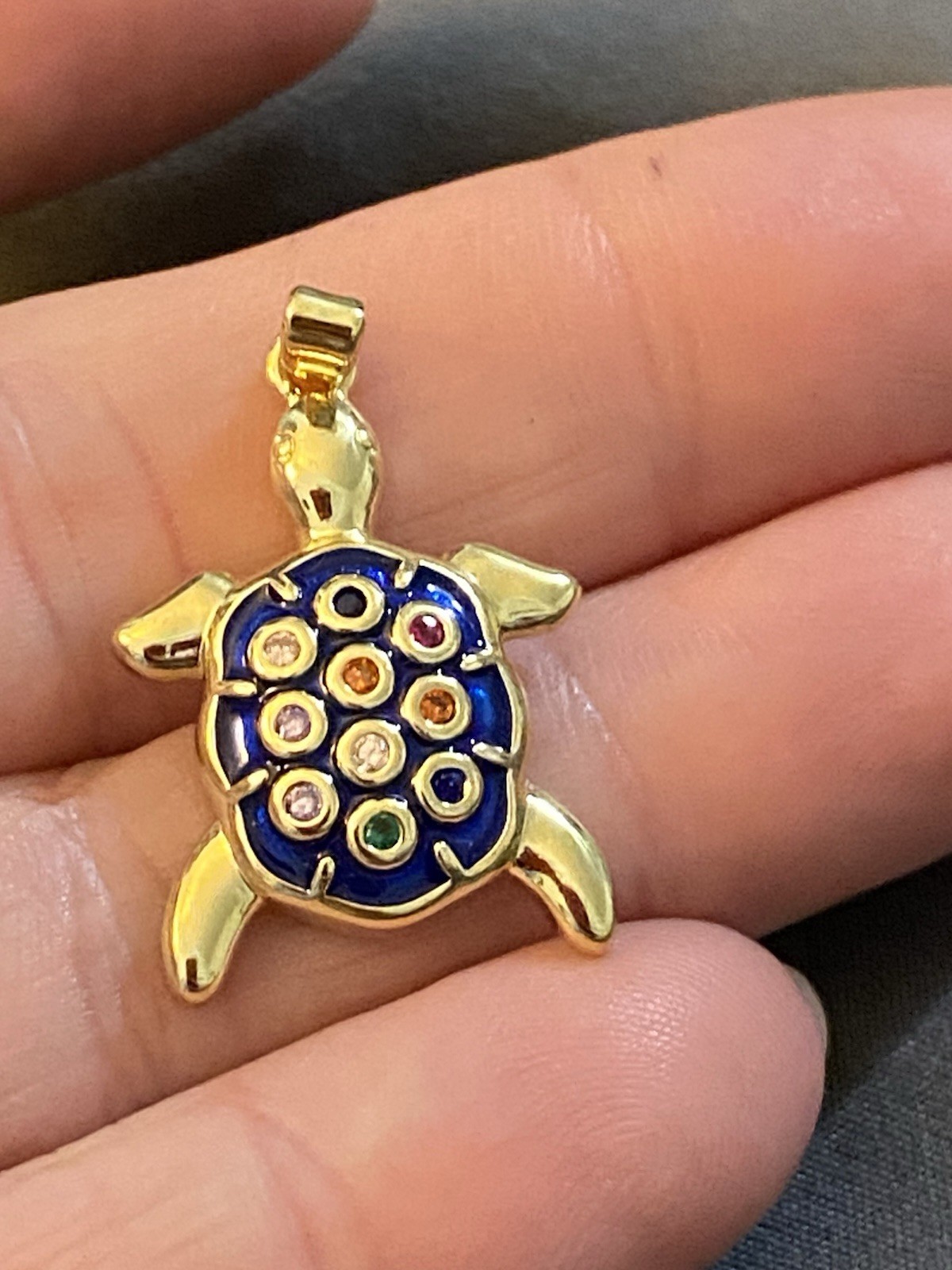 18 Karat Gold, Colorful Shelves, Tortoise Pendant