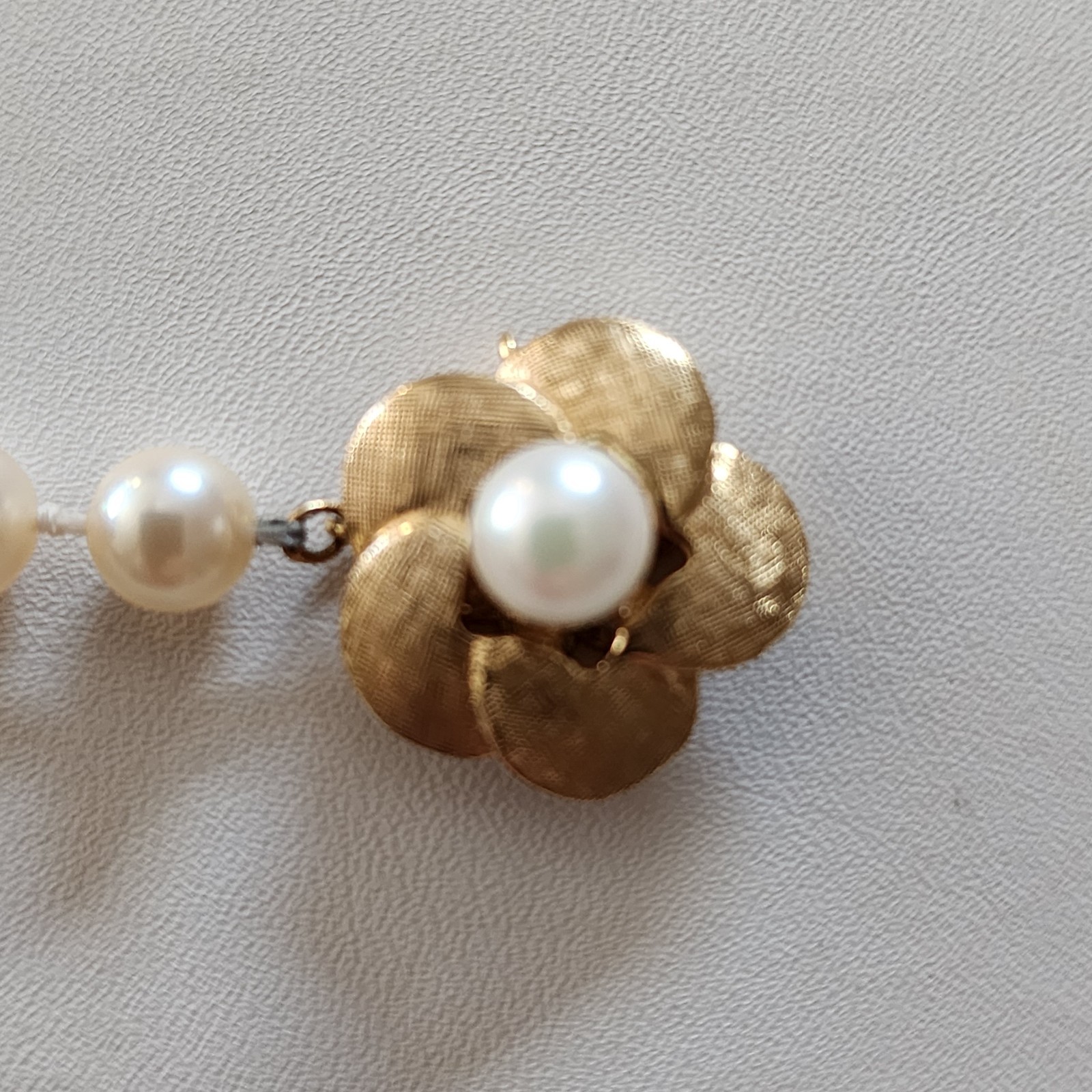 Cream Colored Pearl Necklace – Single Strand With 14k Clasp, With AGA Appraisal