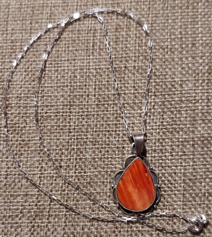 New Large Sterling Silver & Orange Red Spiny Oyster Pendant with Chain