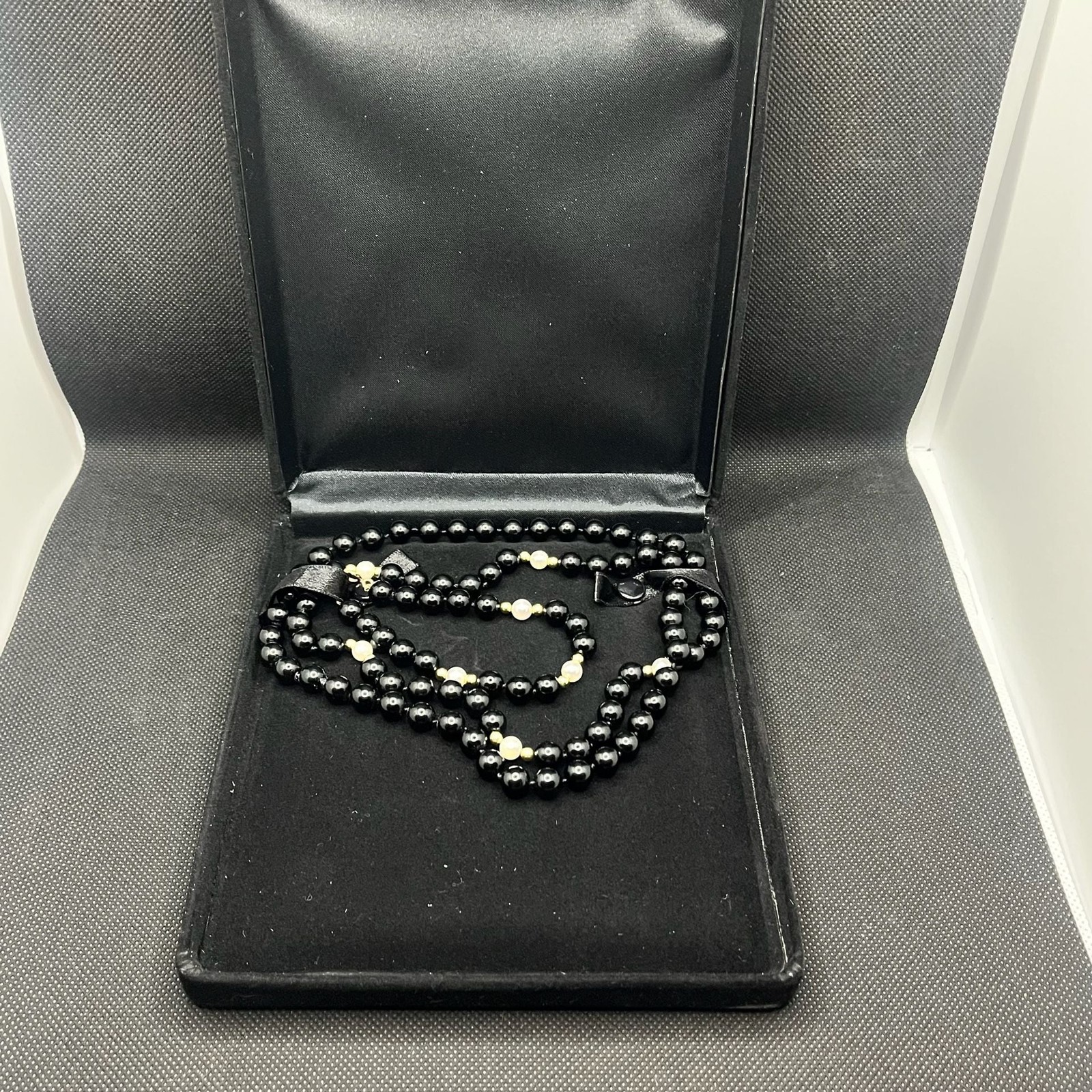 Vtg Imperial Pearl Syndicate 14K Gold Onyx Pearl 30″ Continuous Necklace Set