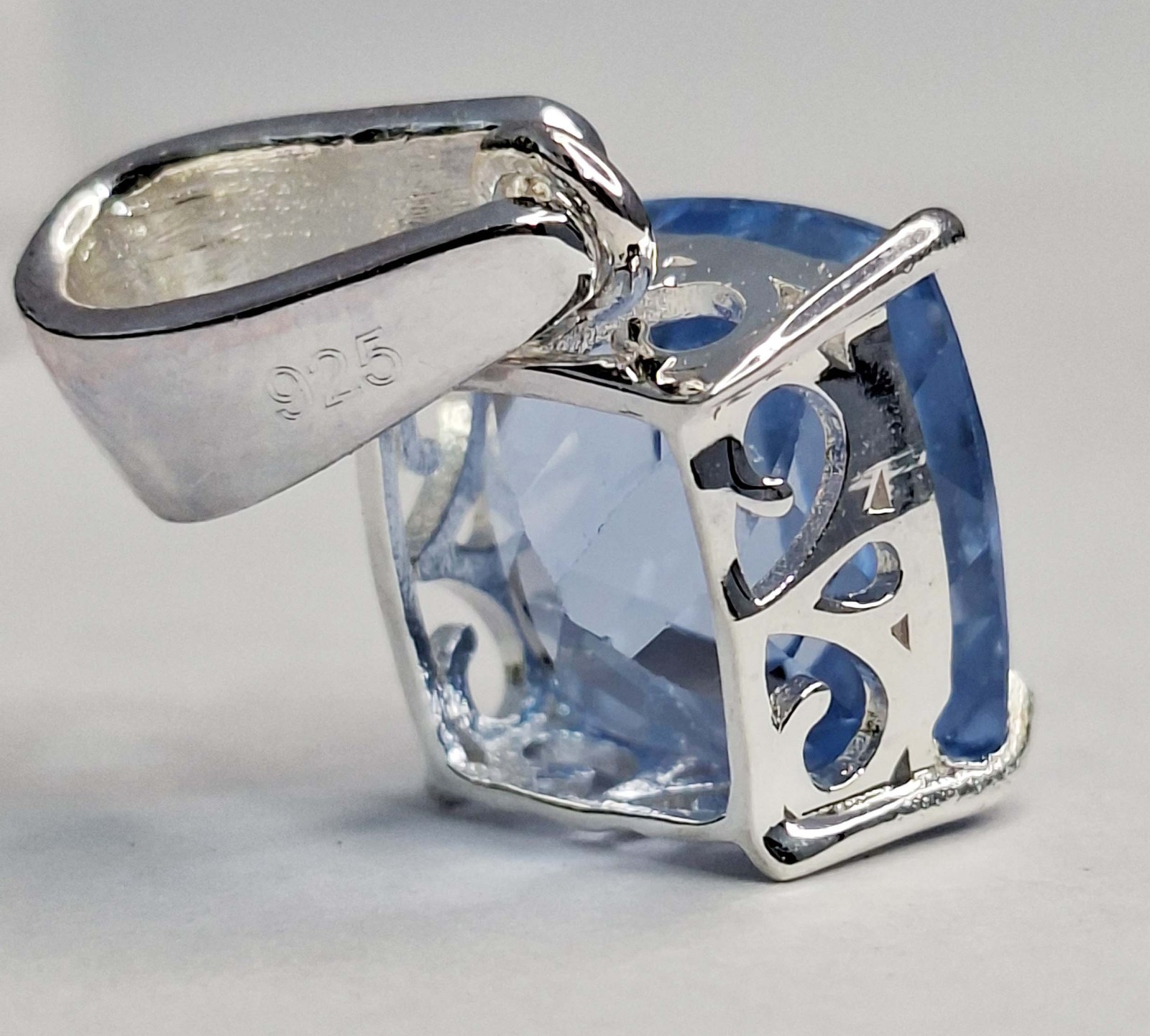 Sky Blue Aquamarine Necklace 16-18 Ct Natural Cushion Cut Loose Gemstone PD1106