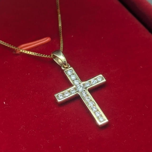 14K Yellow Gold Plated 2 CTW Round Cut VVS1/D Moissanite Cross Pendant 18″ Chain
