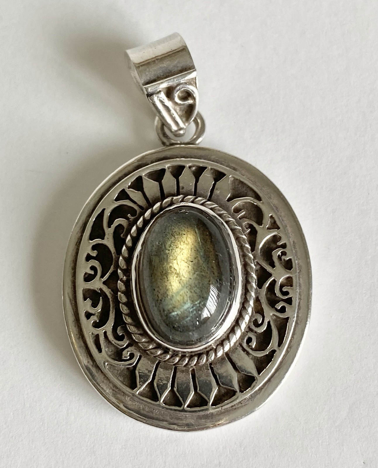 925 Sterling Silver Oval Pendant All Natural Labradorite Gemstone Artist Marked