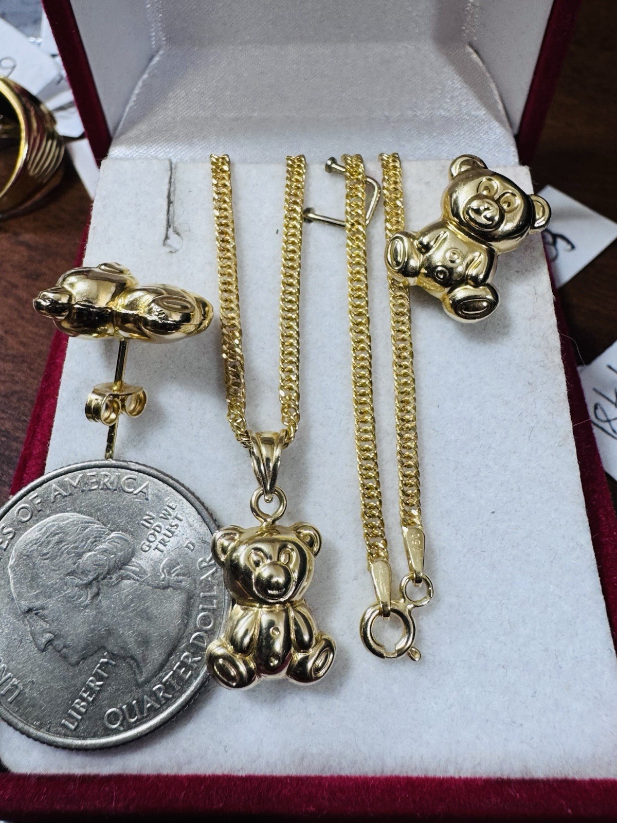 18K 750 Gold Bear Set Earring & Necklace 15.6”/16” Long 6.5g 2.2g