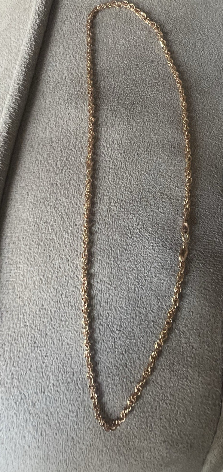 14k Solid Rose Gold Rope Chain 15″ 2.5 MM 2.4 Grams