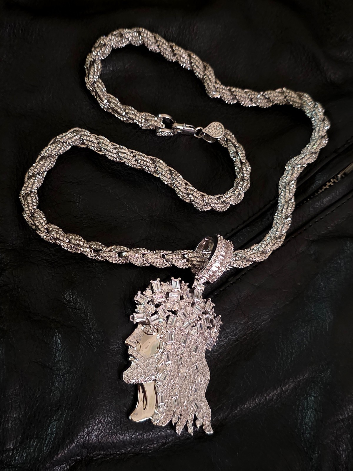 Jesus piece moissanite pendant