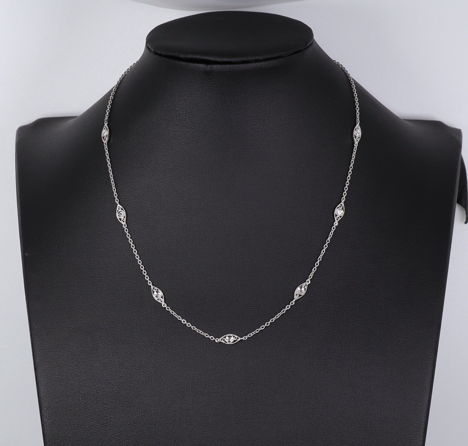 Estate Authentic Roberto Coin 18k White Gold Diamond Necklace 7 Station 16 In