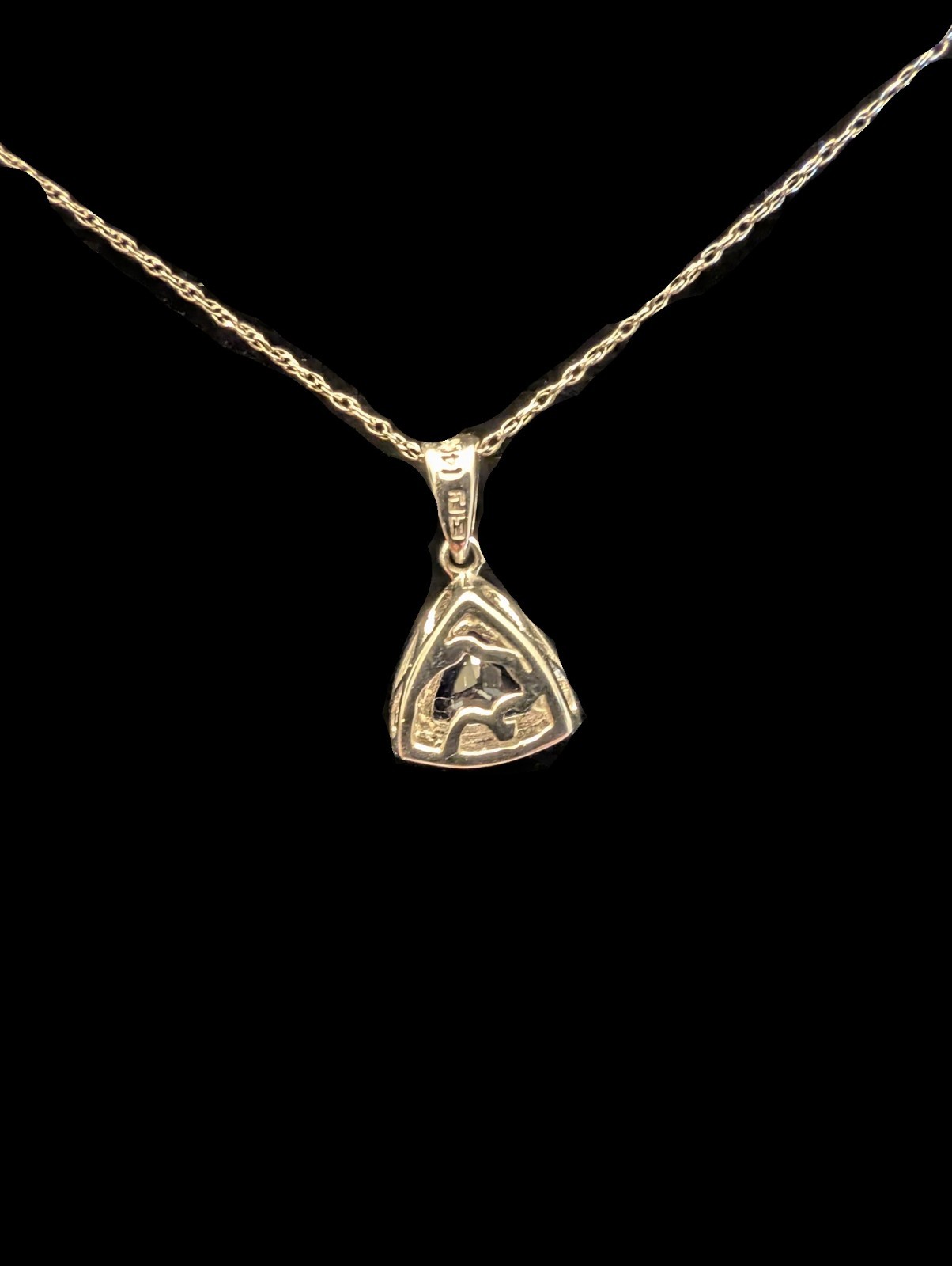 New EFFY 14K White Gold 0.72 tcw Tanzanite & Diamond Trillion Cut Necklace
