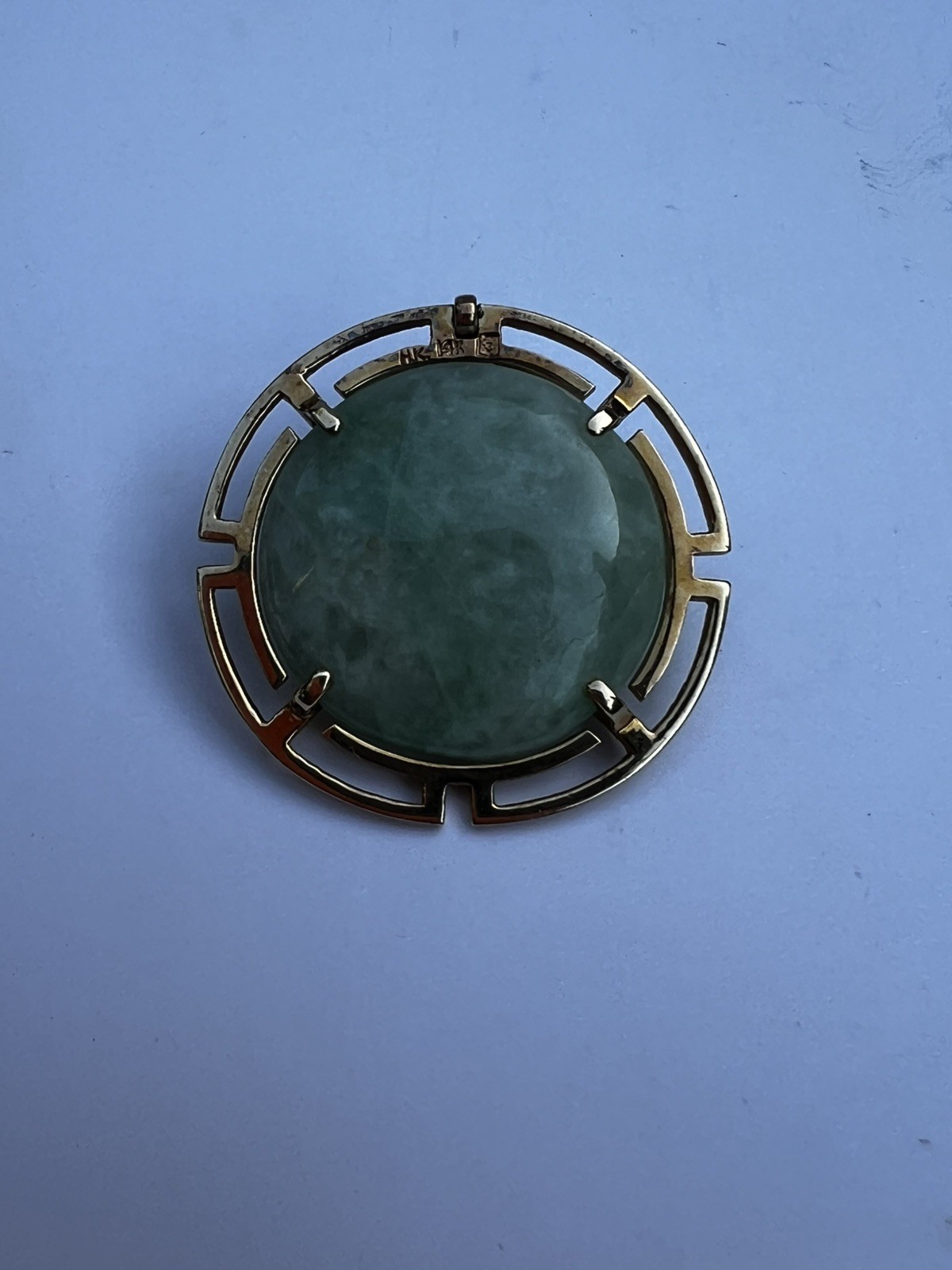 FINE HK 14k Yellow Gold Chinese Green Jade Disc Greek Key Pendant 8.5gr Jewelry