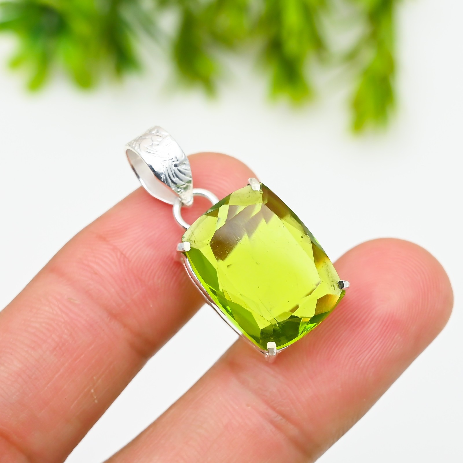 Green Peridot Gemstone 925 Sterling Silver Pendant Handmade Jewelry Gift For