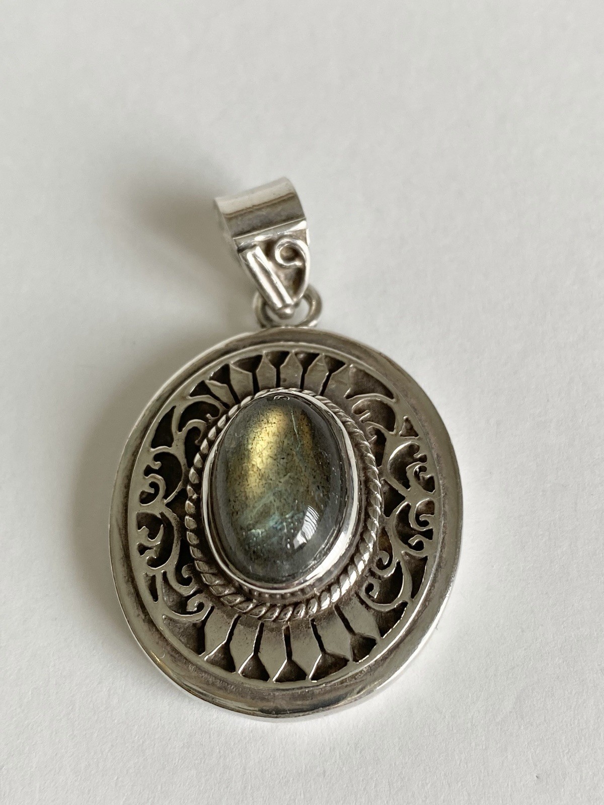 925 Sterling Silver Oval Pendant All Natural Labradorite Gemstone Artist Marked