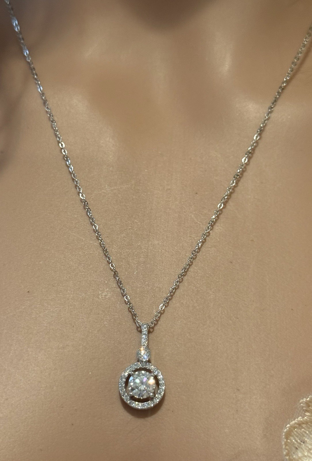 1Ct D Color Moissanite Halo Pendant Necklace 925 Sterling Silver GRA Certified