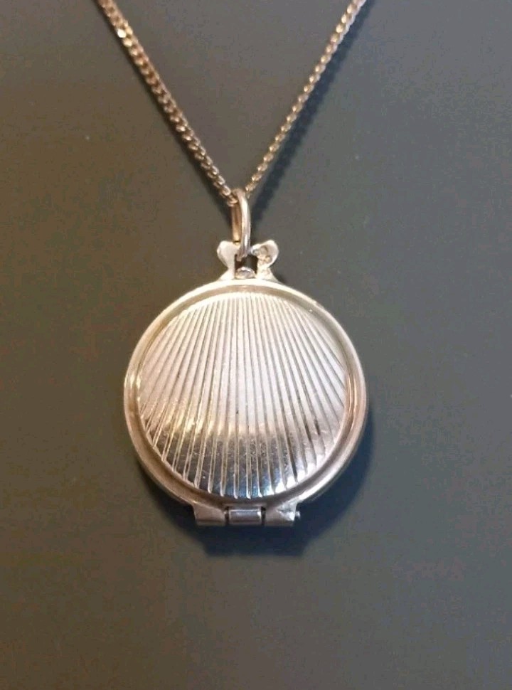 Vintage Small 835 Silver Reversible Art Deco Locket On A Later 925 18 ” Chain