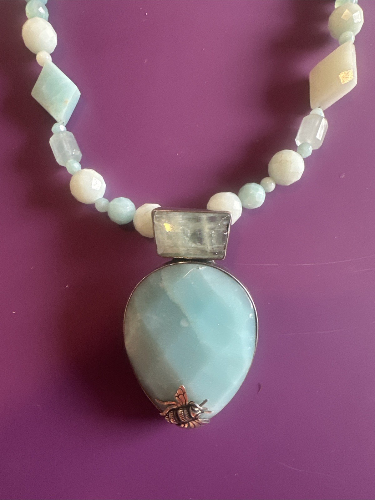 Amy Kahn Russell AKR 925 Sterling Silver Amazonite Bee Pendant Beaded Necklace