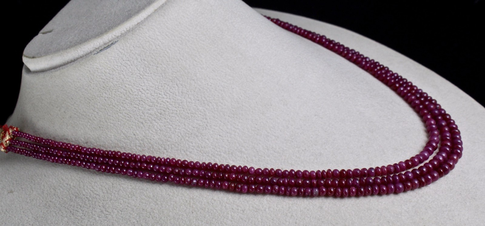 Natural Untreated Ruby 169 Ct Round Gemstone Beads Necklace For Ladies