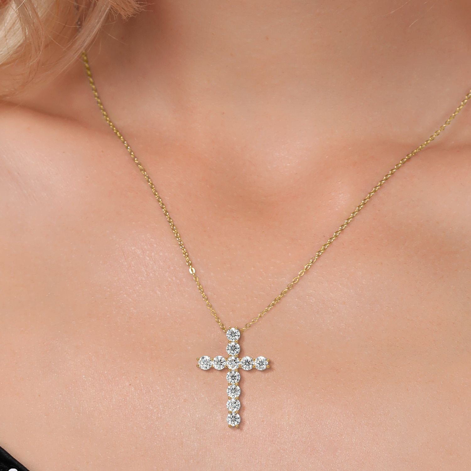 18K Yellow Gold Plated Silver White Moissanite Cross Pendant Necklace for
