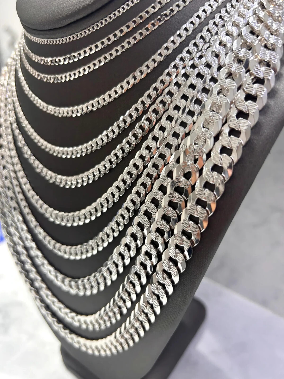 Solid 925 Sterling Real Italian Silver Cuban link Chain Necklace Men and Women