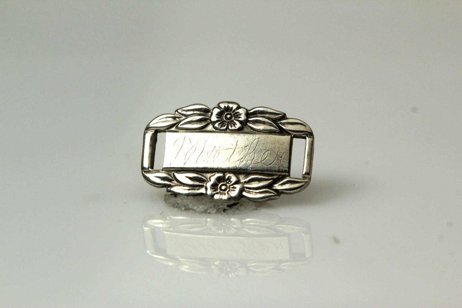 Vintage 925 Sterling Silver “For Get Me Not” Bracelet Link 1.2 Grams (PEN5102)