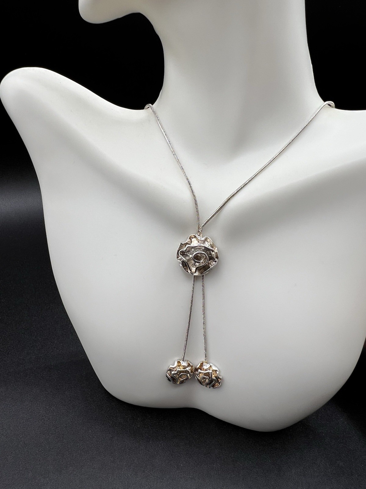 Sterling Silver Lasso Type Necklace, Round Pendant With Dangles, 24”