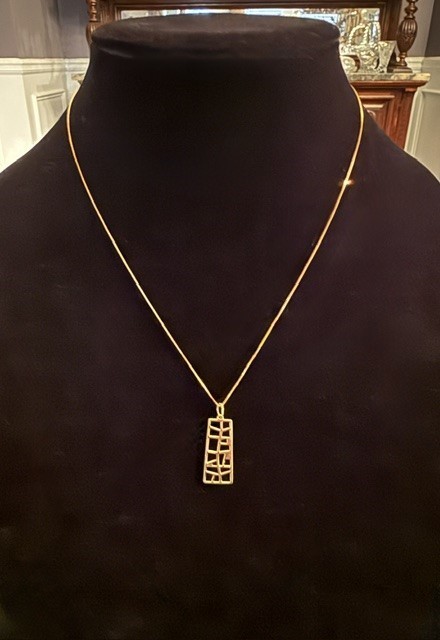 “Pearl Harbor” Window (Alfred Preis-Architect) Necklace – 14K Gold
