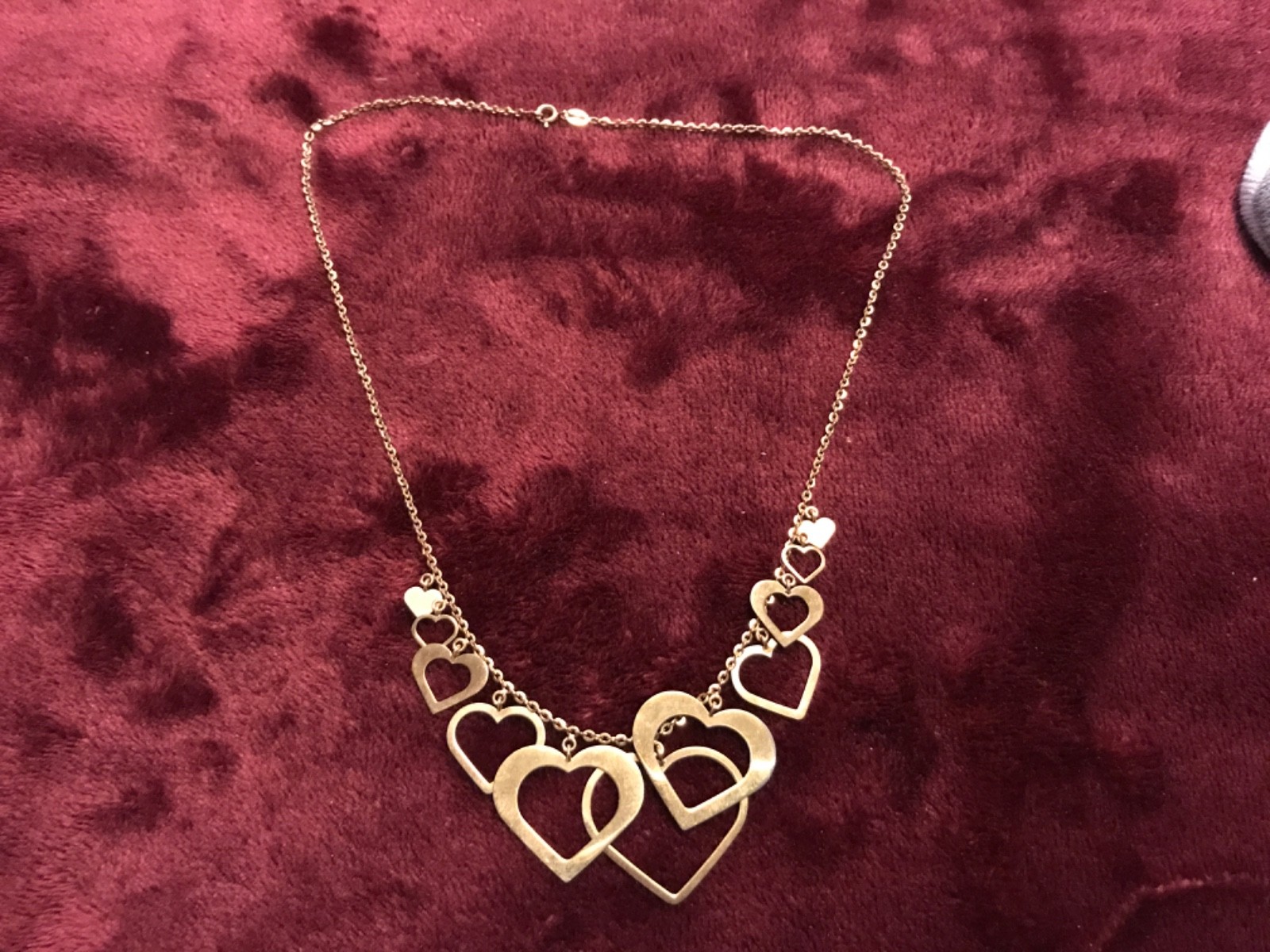 14K YELLOW GOLD MULTIPLE HEARTS NECKLACE 18 INCHES 7.8 GRAMS
