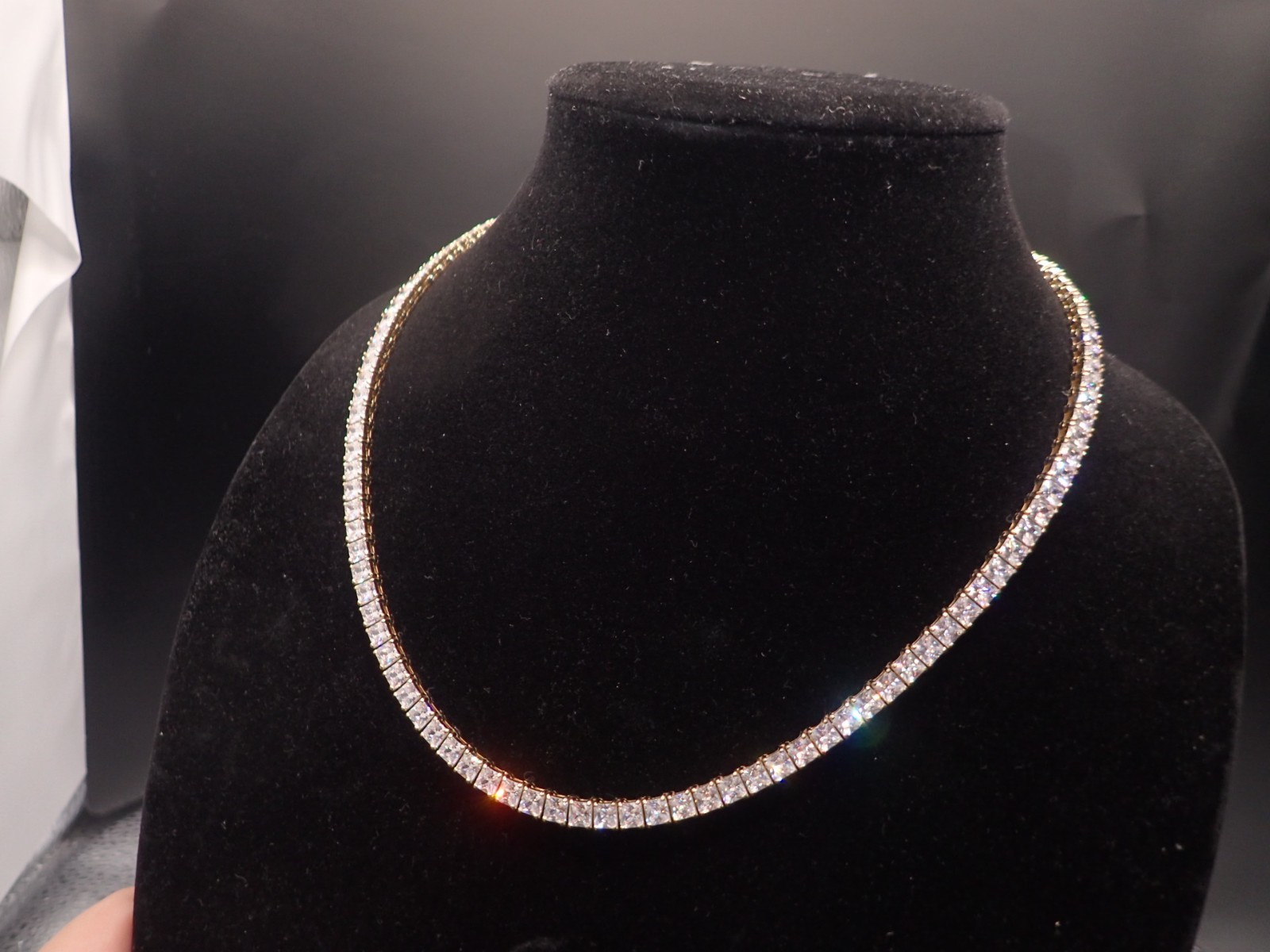 Radiance by Absolute 20″ 4mm Princess Magnetic Clasp Tennis Necklace