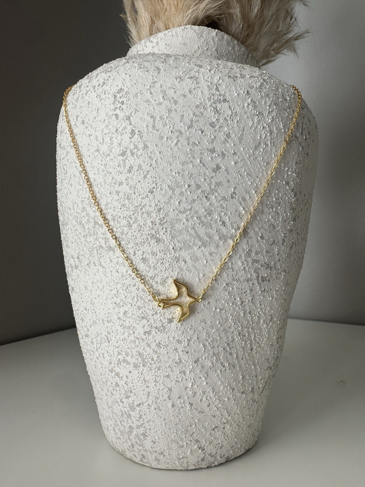 Minimalist Gold Bird Necklace Cute Pendant Women Jewelry Gift 13-15 inch