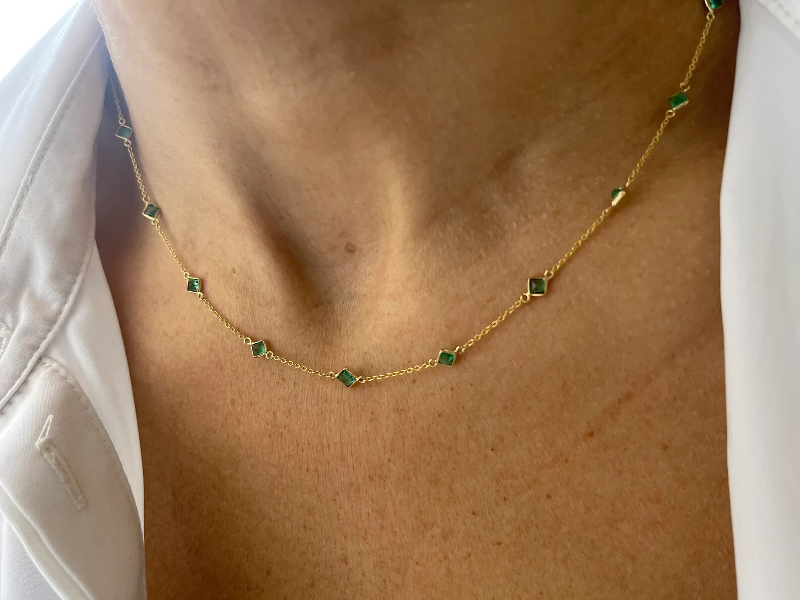 FLASH DEAL Princess Cut Natural Emerald Women’s Wedding Necklace 14K Yellow Gold