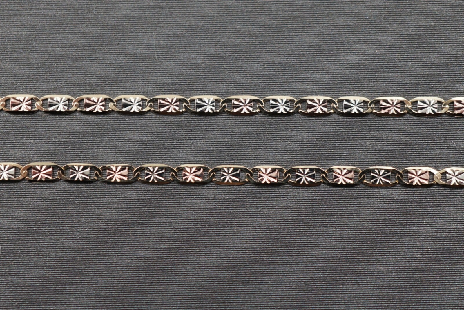10K Solid Yellow Gold 1.5MM Thin Flat Tri Color Shine 18″ Valentino Chains.