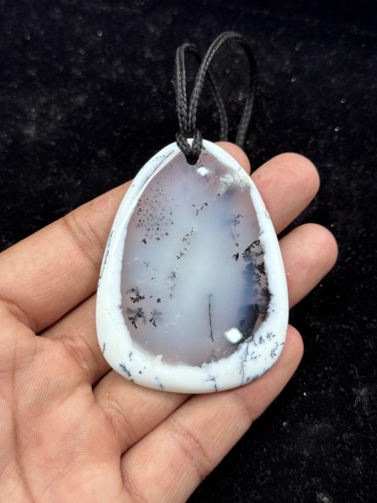 Natural Dendrite Agate Pendant Necklace Handmade Thread Pendant For Gift