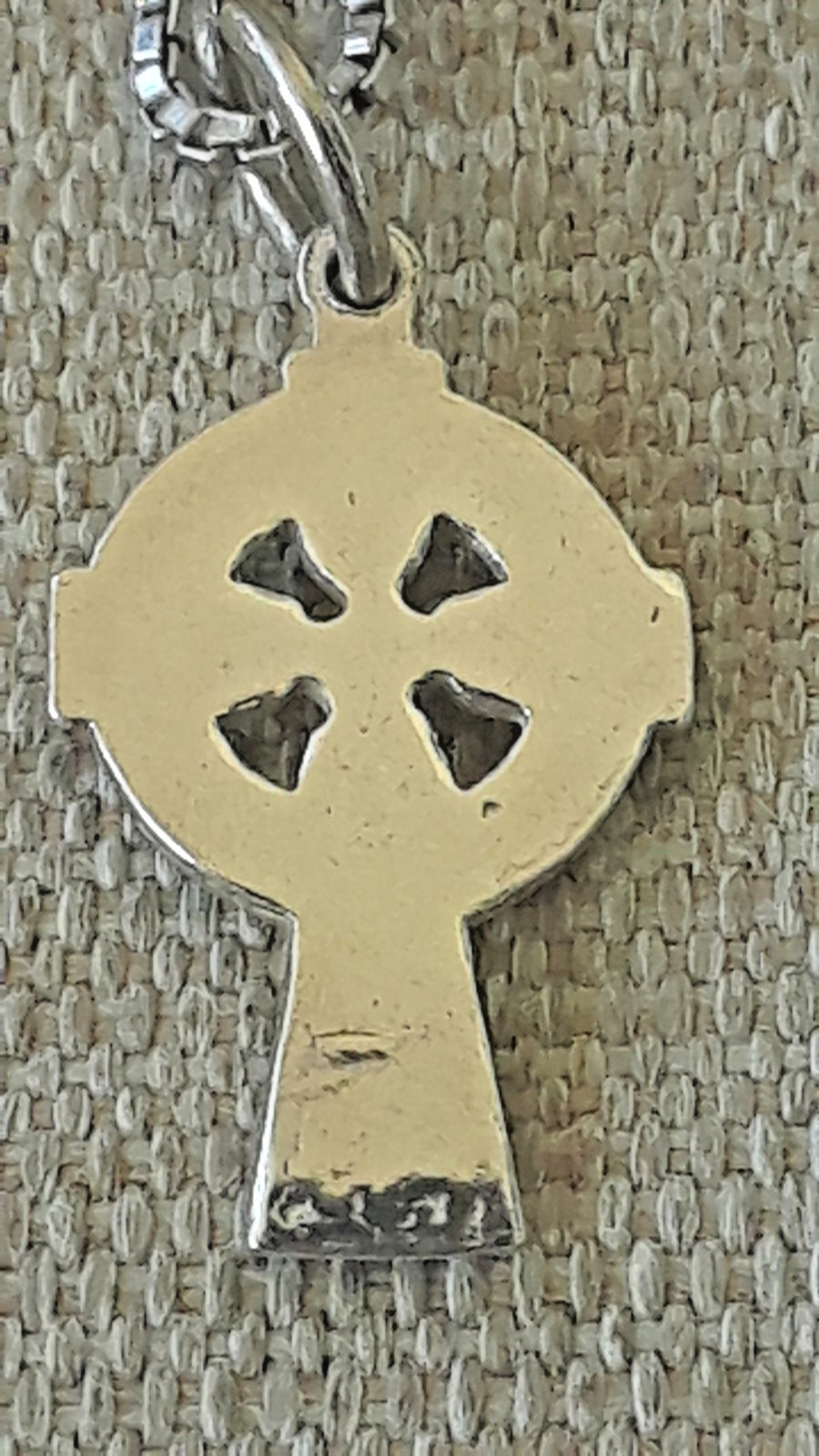 VTG .925 Sterling Silver Irish Celtic Ornate Cross Pendant Necklace 18″ Chain