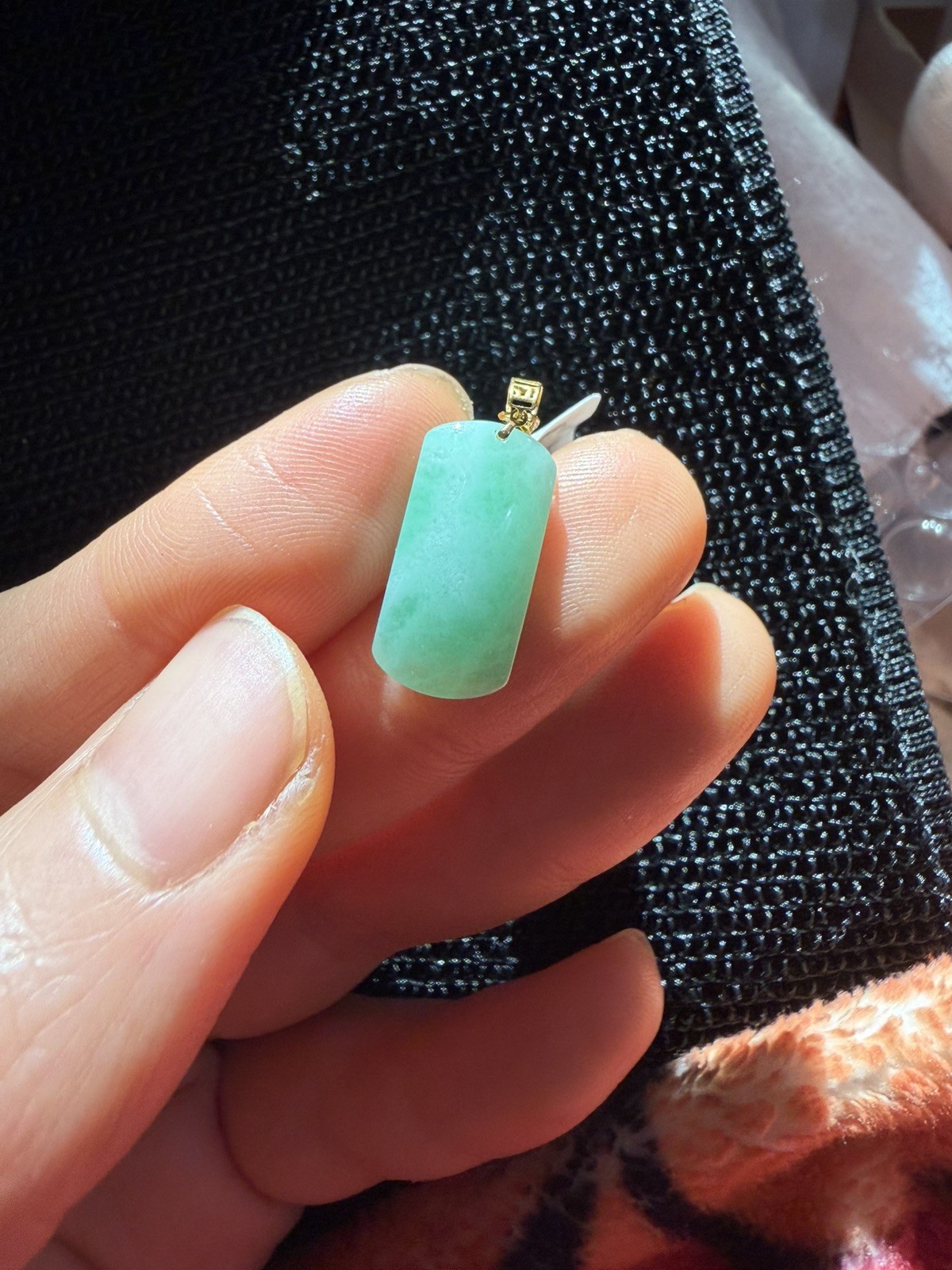 Grade A 100% Natural Untreated Myanmar Jadeite Apple Green Pendant 18k Gold