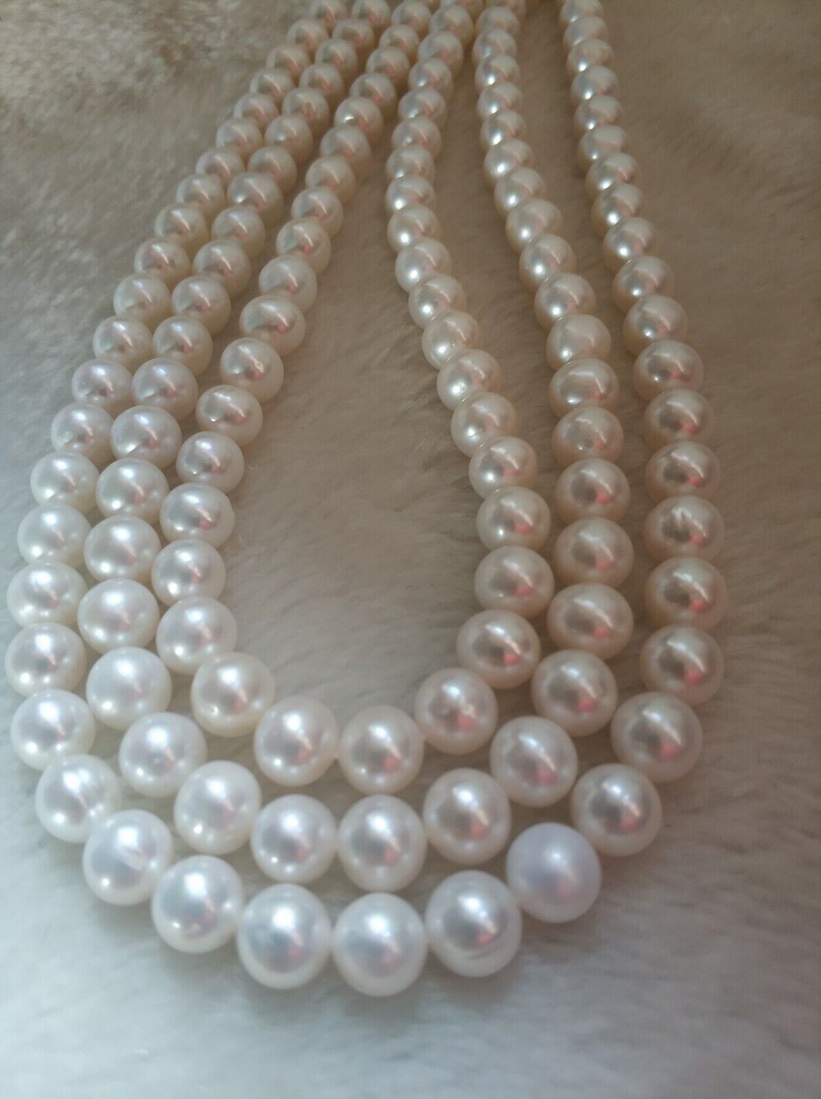 60″ AAA+ natural 9-10mm white south sea round pearl necklace 14k gold