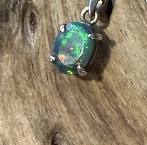 925 Sterling Silver Natural Black Australia Opal Pendant Necklace 15.75”